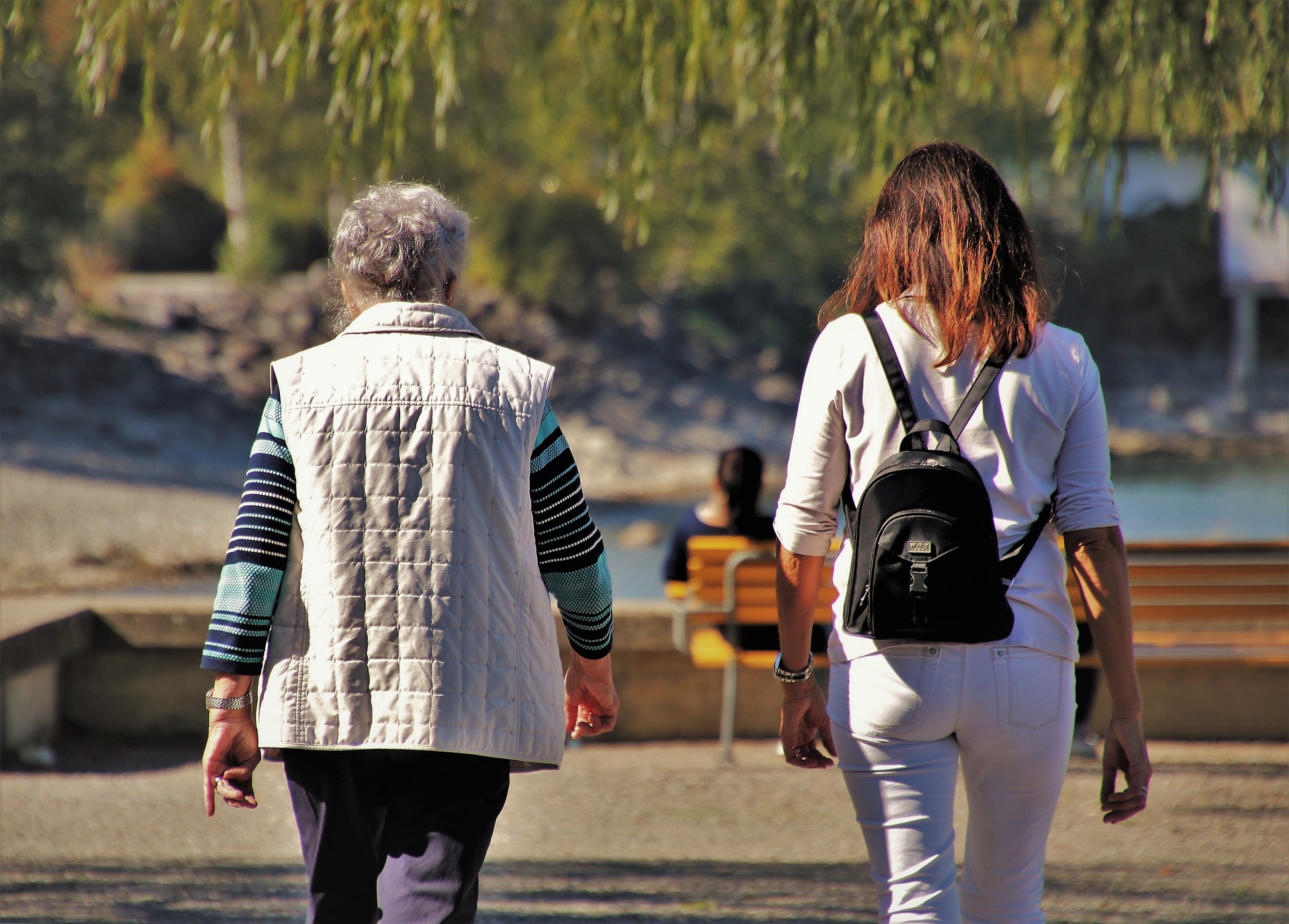 What Causes Cataracts? associated image
